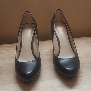 Nine West Dark Brown Pumps, size 6.5